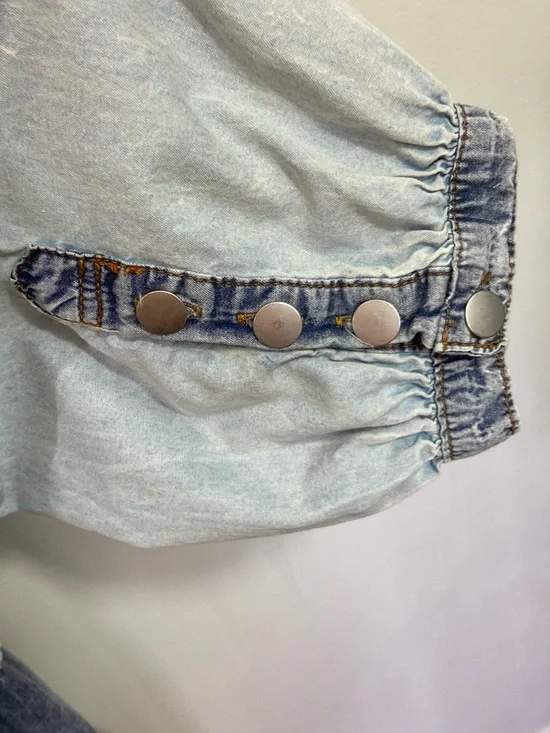 POL chambray Denim Babydoll Mini Dress Sz Medium Tiered Colorblock Overs - Picture 7 of 13